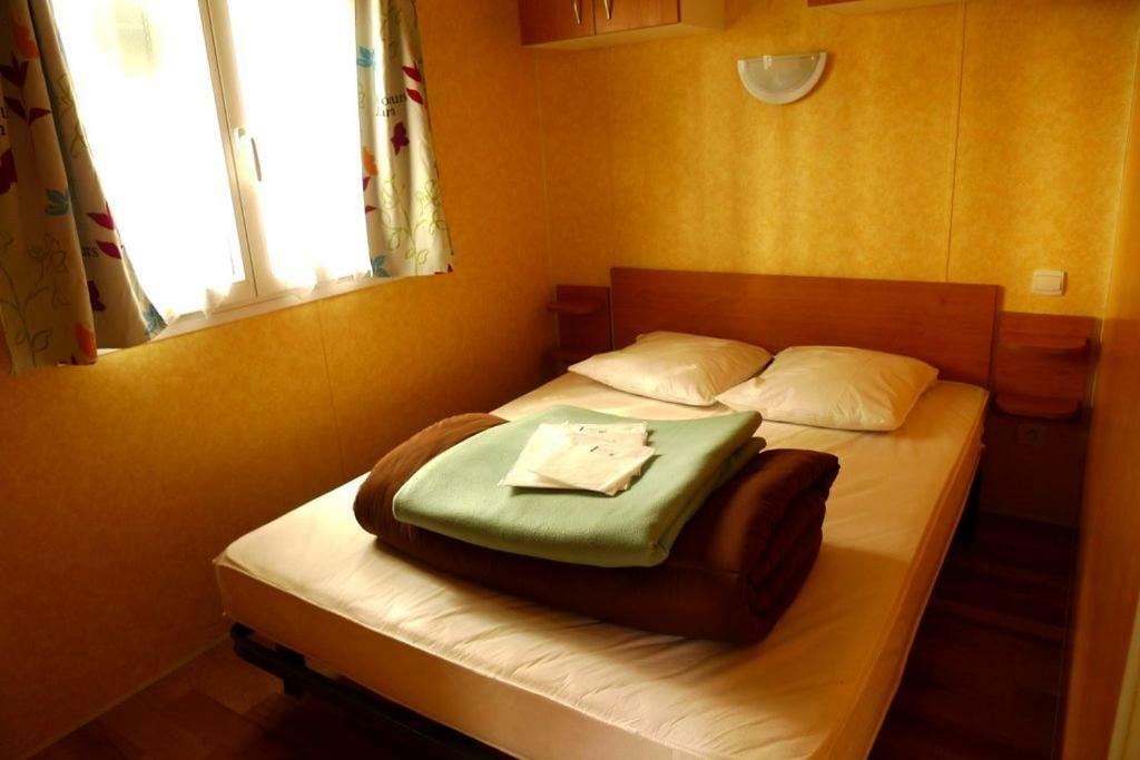 Camping De Pont Calleck Inguiniel Exterior foto
