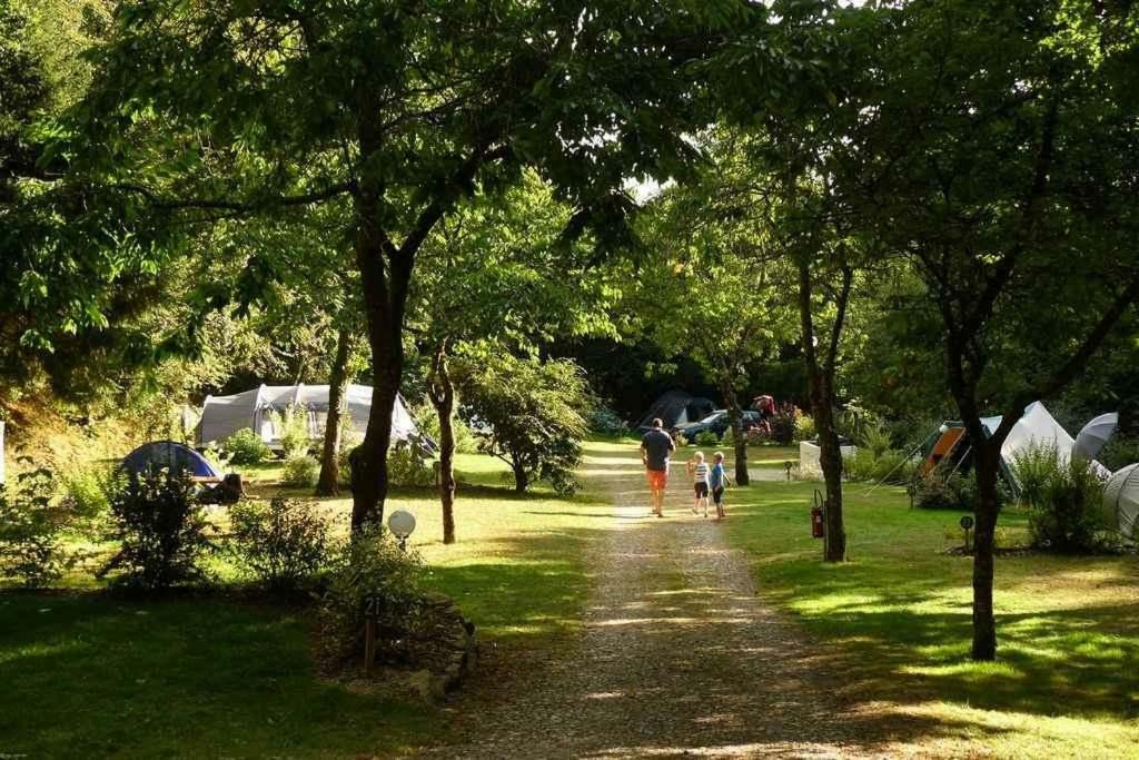 Camping De Pont Calleck Inguiniel Exterior foto